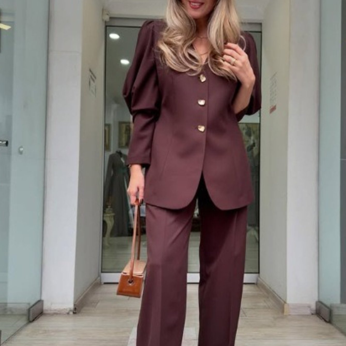 New fashion solid color lantern sleeve loose suit temperament commuter suit, Formal Outfit, Office Wear, Elegant Design, Stylish Suit, Nonstretch Fabric, Highquality Material, Stylish Commuters, Fashion Lovers