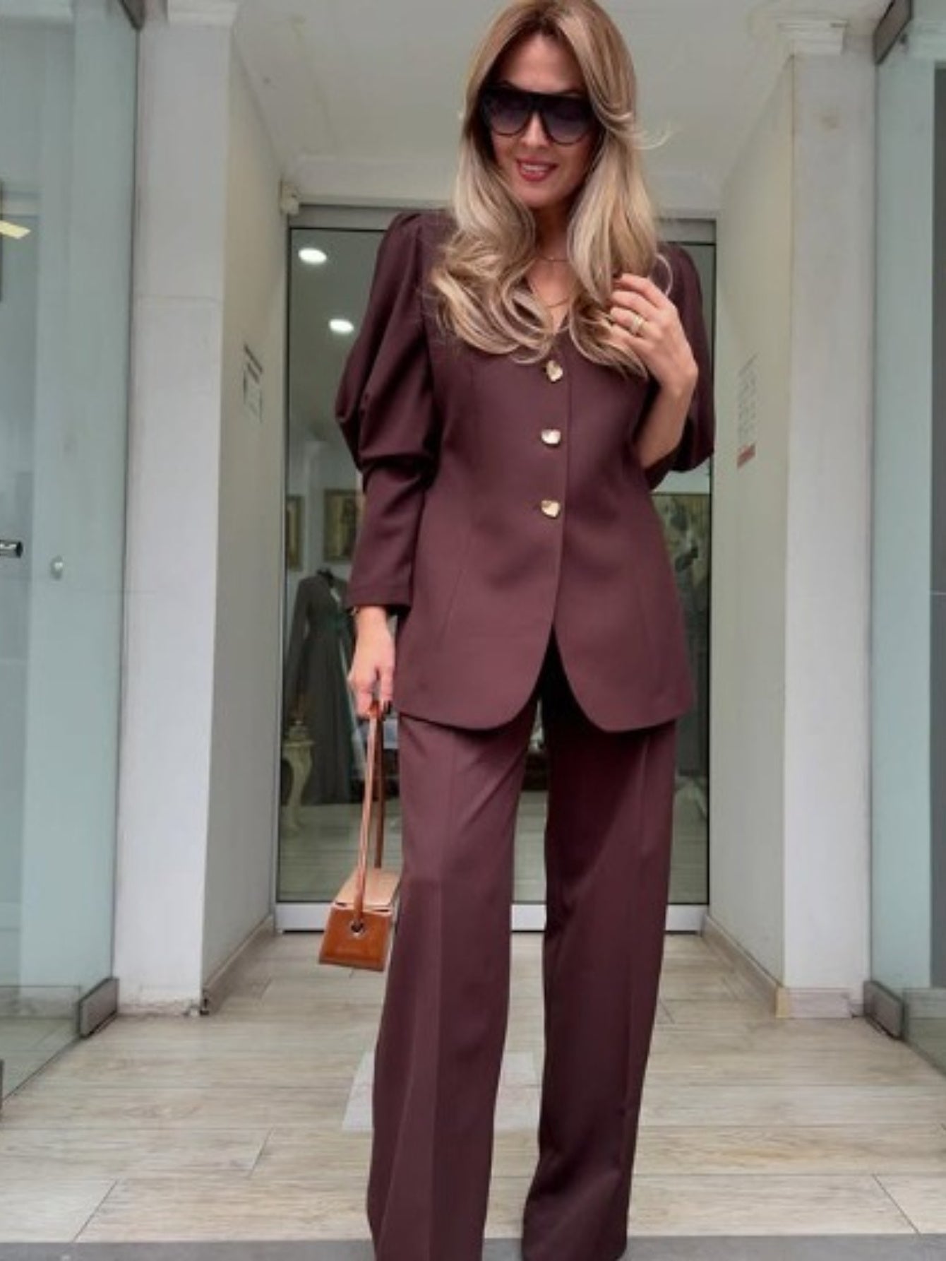 New fashion solid color lantern sleeve loose suit temperament commuter suit, Formal Outfit, Office Wear, Elegant Design, Stylish Suit, Nonstretch Fabric, Highquality Material, Stylish Commuters, Fashion Lovers