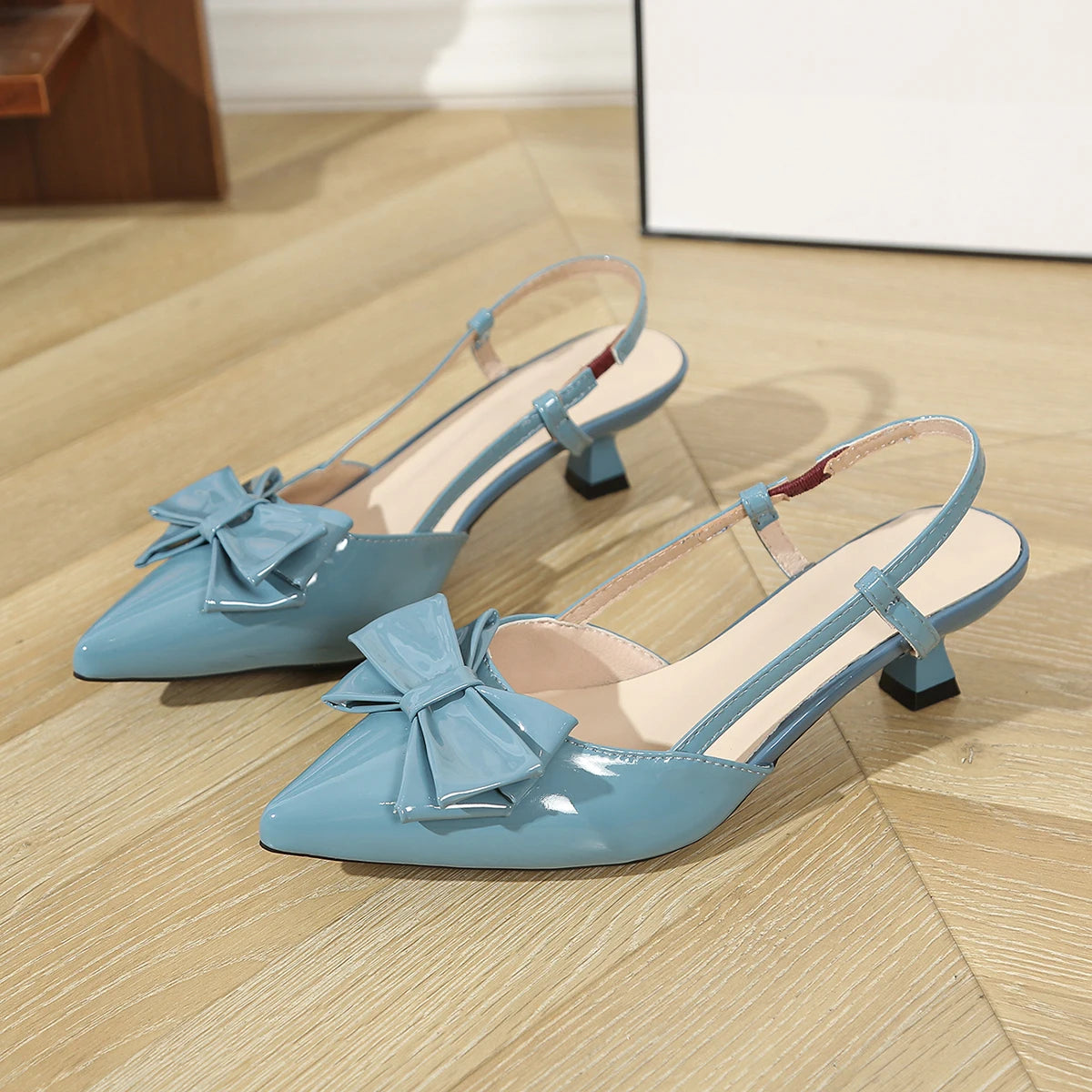 High Heels Ladies Summer Sandals Beige Patent Leather Office Work Stiletto Footwear Luxury Dramatic Bow Party Prom Women Shoes